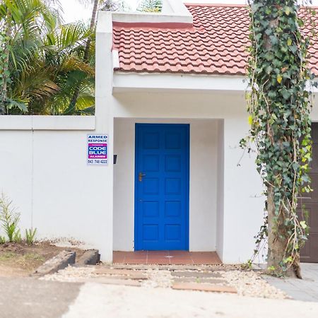 The Blue Door B&B East London Εξωτερικό φωτογραφία