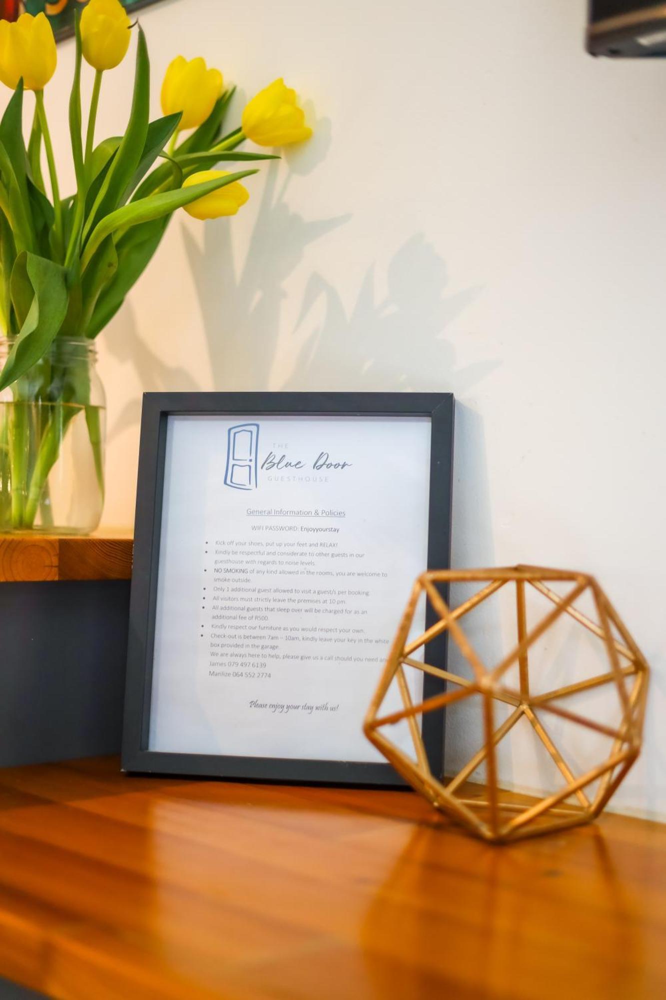 The Blue Door B&B East London Εξωτερικό φωτογραφία