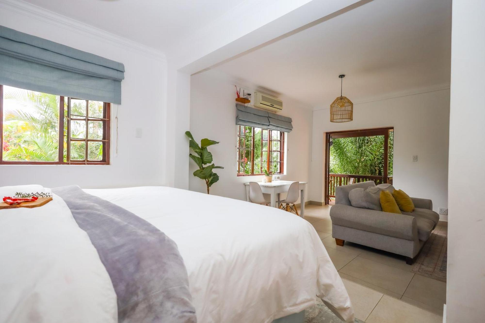 The Blue Door B&B East London Εξωτερικό φωτογραφία