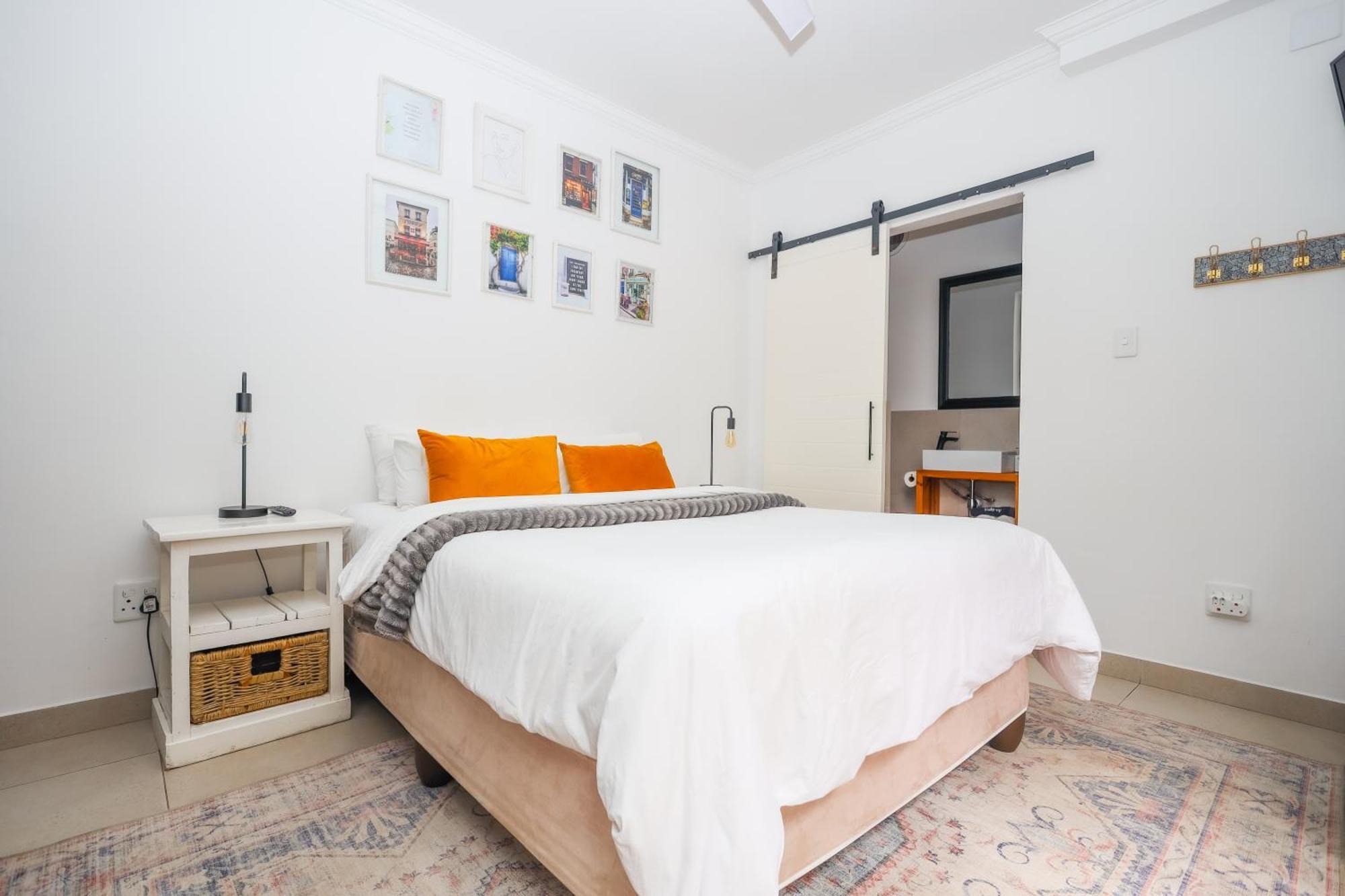 The Blue Door B&B East London Εξωτερικό φωτογραφία